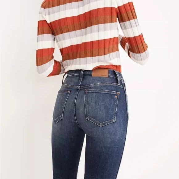 Madewell Slim Straight Jeans in Hammond Wash - Picture 3 of 6